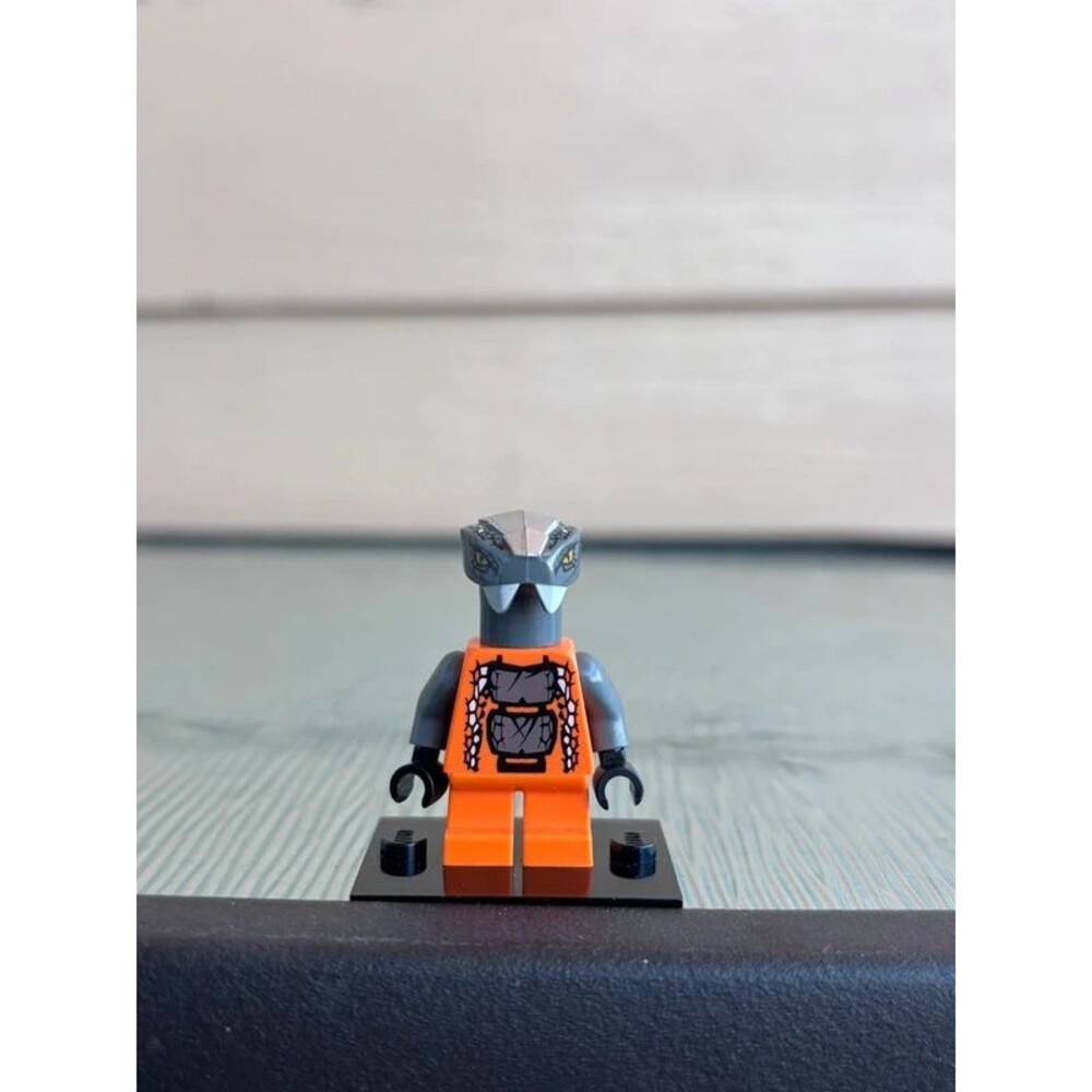 Lego Ninjago Chokun Figure